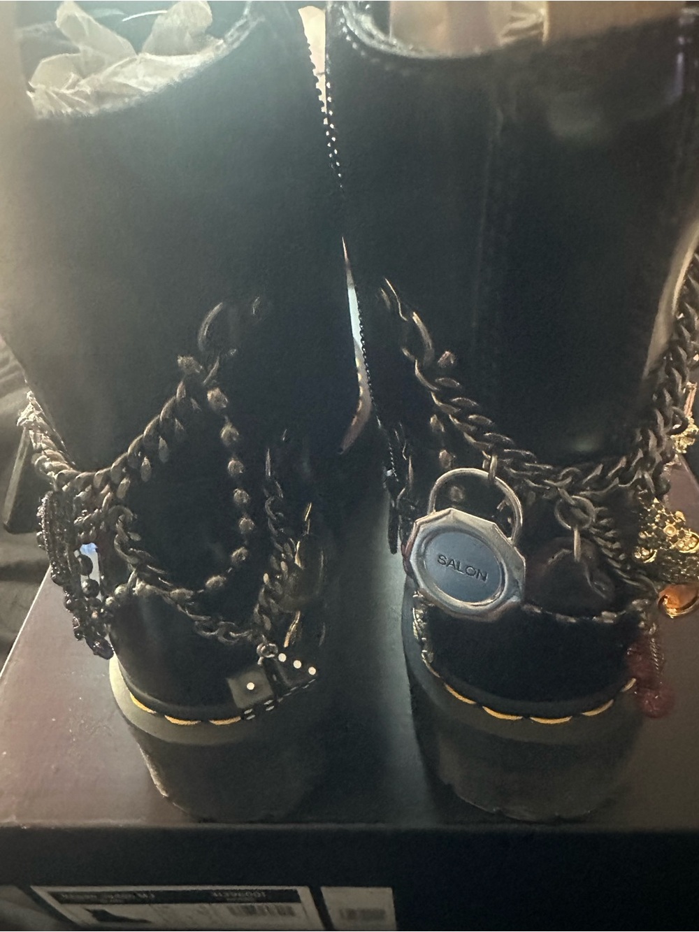 Dr.Marten X Marc Jacobs --Jadon Platform Combat Boots with Charm Chains - Picture 3 of 9